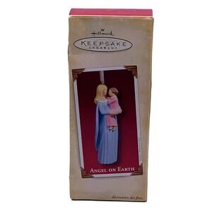 Hallmark Keepsake 2005 ANGEL ON EARTH Collectible Christmas Ornament in Mint Box